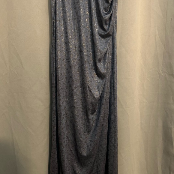 David Meister size 4 maxi gown - Picture 3 of 4